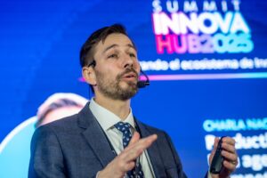 "Hoy el motor de la productividad está estancado, lo que se traduce en tasas de crecimiento menores", dijo Rodrigo Krell, secretario ejecutivo de la Comisión Nacional de Evaluación y Productividad (CNP).
